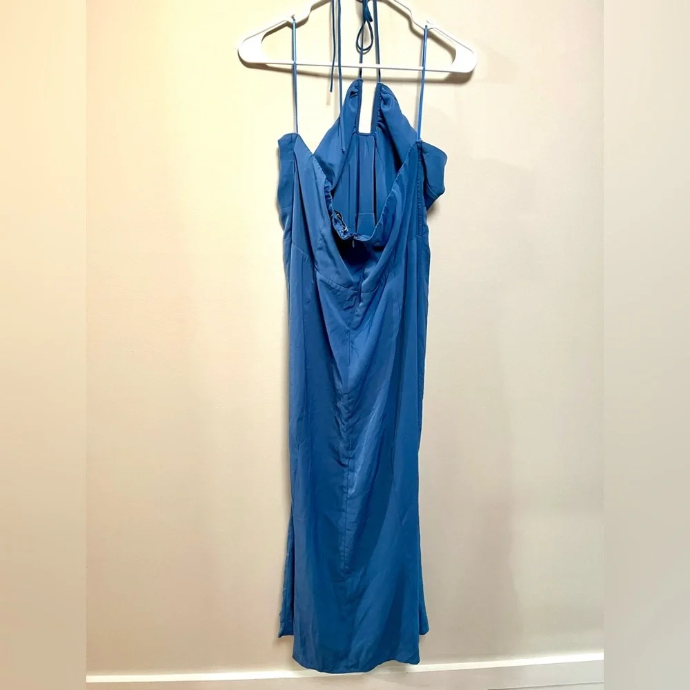 Abercrombie & Fitch sleek strapless
